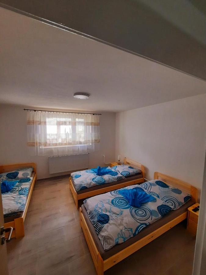 Apartman Sen Petrov ภายนอก รูปภาพ